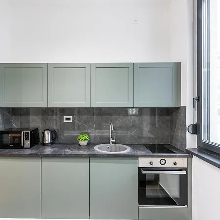 Vertigo One Bedroom - Free Private Parking-fast Wi-fi * Novi Sad